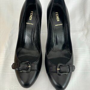 Fendi Black Leather Pumps with Buckle Detail Size 10 (40 European)